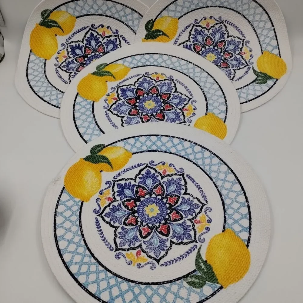 MODERN SOUTHERN HOME Lemon Medallion Placemats Set of 4